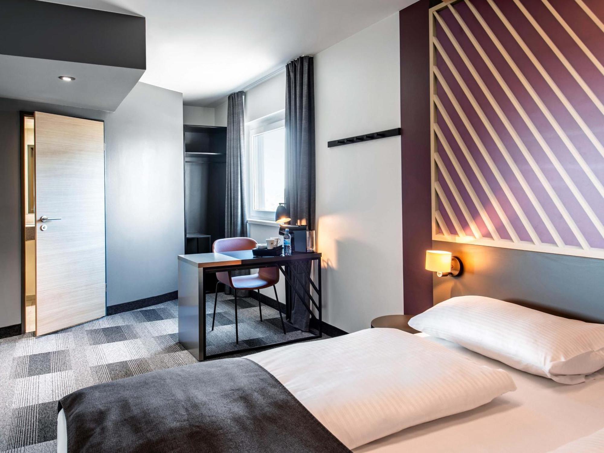 Wo günstig übernachten nahe der Glyptothek: 10 Budget-Hotels